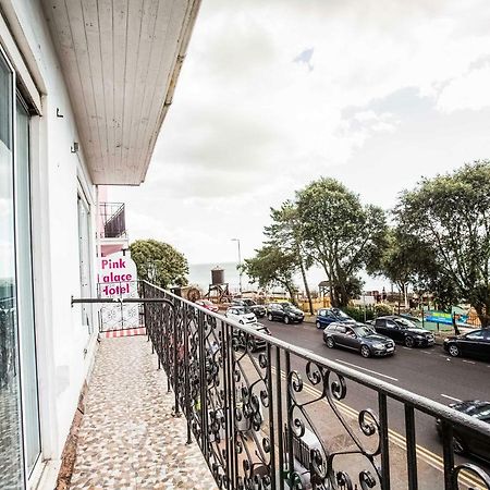 The Clacton Hotel Extérieur photo